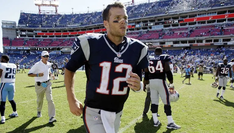 Tom Brady sí jugará contra Titanes