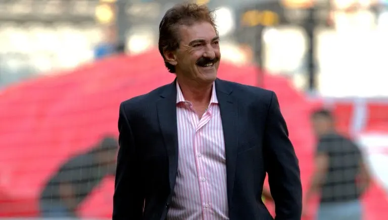 Desde una corbata hasta un ataúd, las cábalas de La Volpe