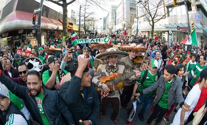 Afición mexicana previo al partido Canadá vs México | MEXSPORT