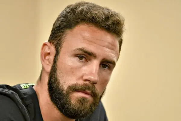 Layún se 'calienta' en Twitter tras trolleos por goleada