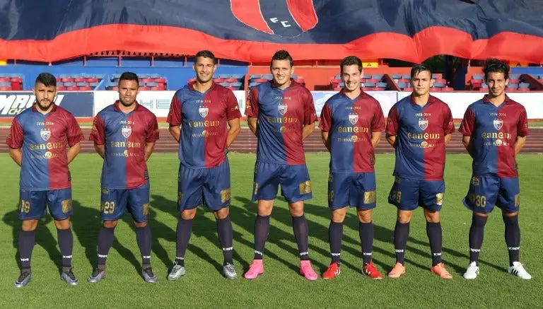Afición de Atlante organiza baile para festejar centenario