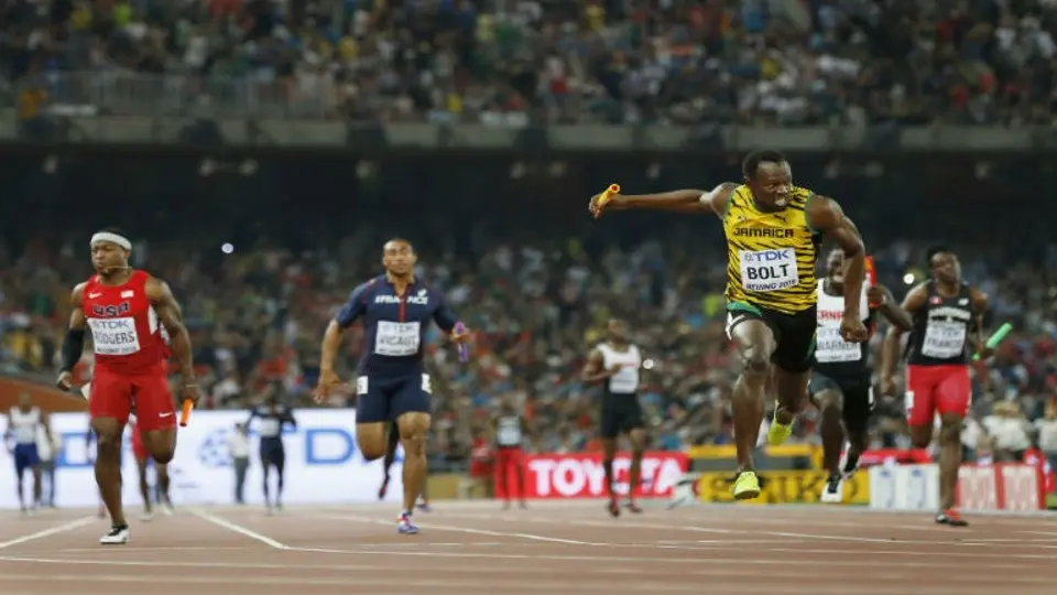 Usain Bolt consigue el triplete en Mundial