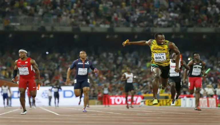 Usain Bolt consigue el triplete en Mundial