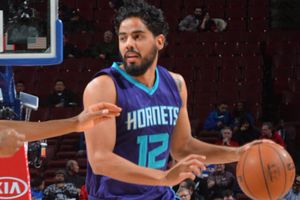 Hornets contrata por el resto de la campaña a Gutiérrez