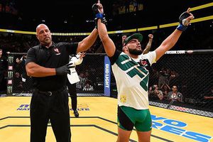 Gastelum entra a histórica cartelera de UFC 205