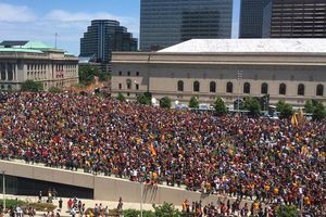 Cavs festejan título con más de 1 millón de fans