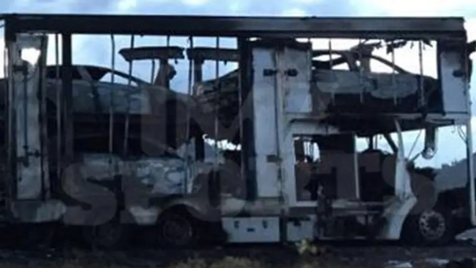 Mayweather pierde 3 autos lujosos en incendio