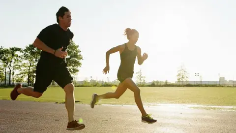 Canal de TV realiza apagón para que la gente salga a correr