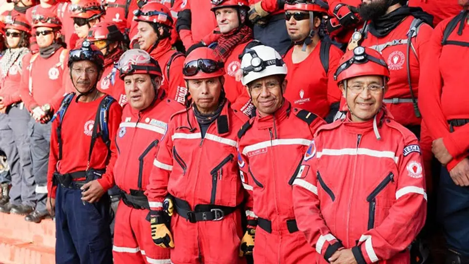 Topos ayudará a labores de rescate en Ecuador