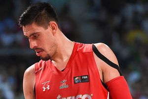 "Hemos puesto de nuestro dinero para salir adelante": Gustavo Ayón