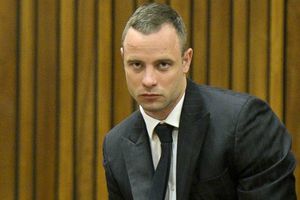 Pistorius pedirá libertad bajo fianza a Tribunal
