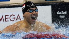 Nadador de Singapur le arrebata el oro a Michael Phelps