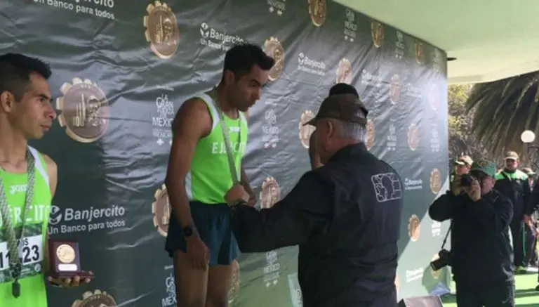 Campeón panamericano gana carrera Sedena