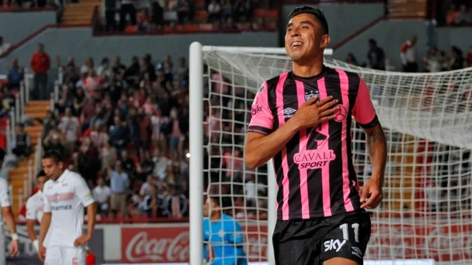 Necaxa supera a Toluca y se pone en zona de Liguilla
