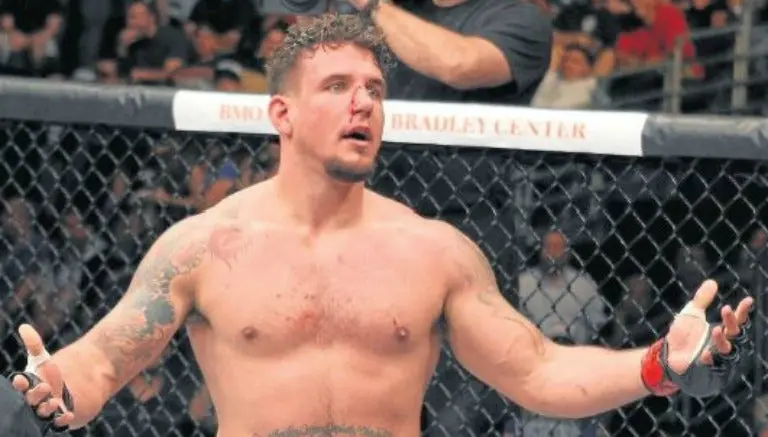 Frank Mir III considera que UFC se quedará en México