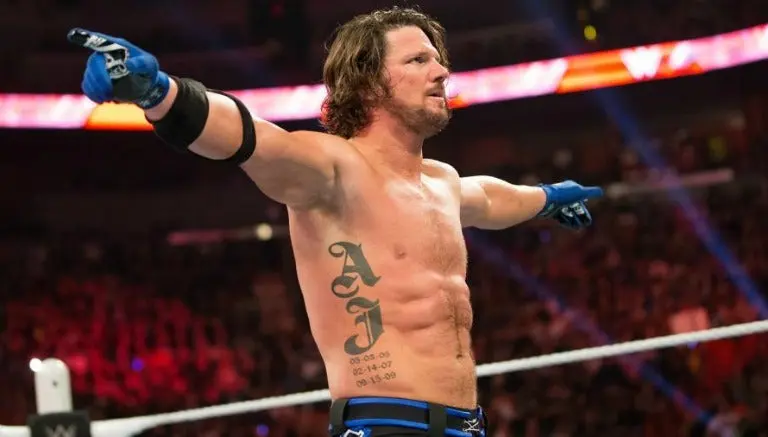AJ Styles festeja después de una lucha | WWE.COM