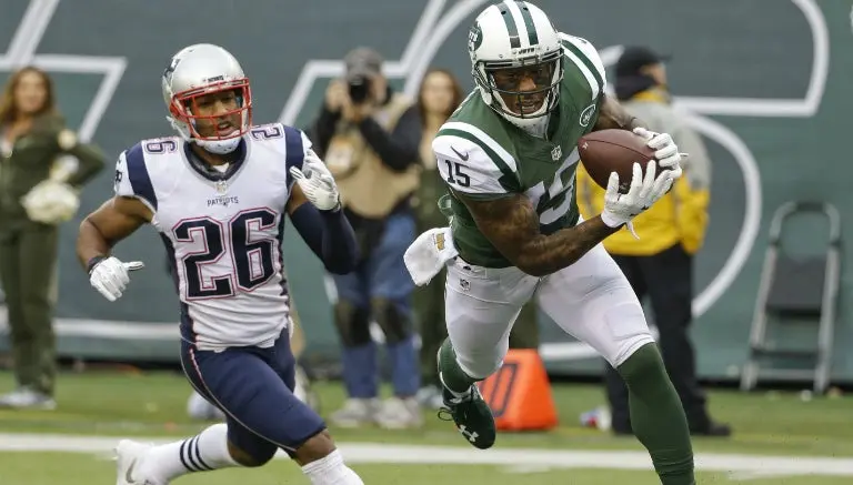 Jets supera a Patriotas y aspira a Playoffs