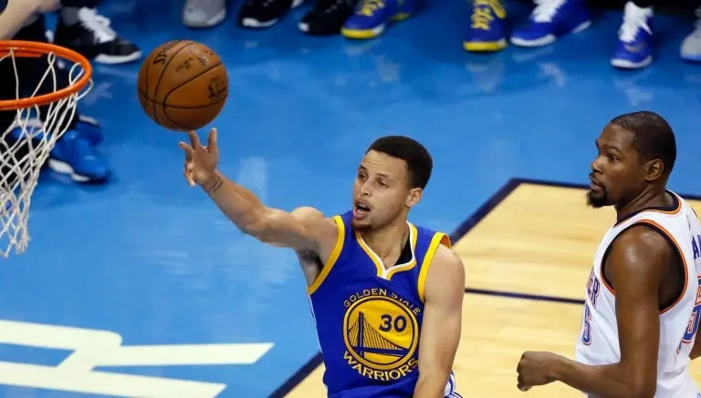 Warriors contra las cuerdas tras caer con Oklahoma