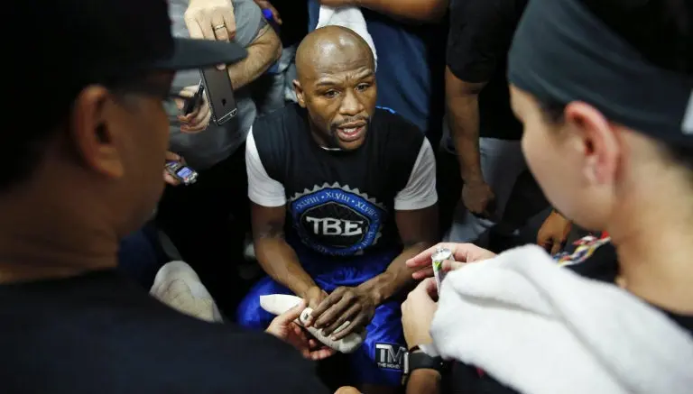 Mayweather anuncia retiro tras pelea con Berto