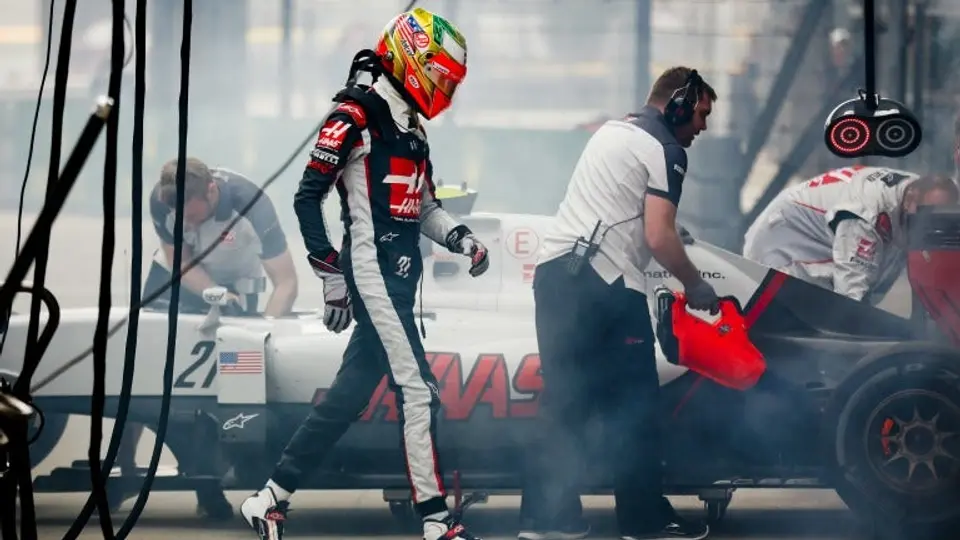 Guti corre FP2 en China y termina en último