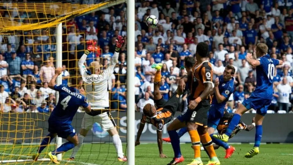 Hull City recrea el 'tiro mellizo' de los hermanos Korioto