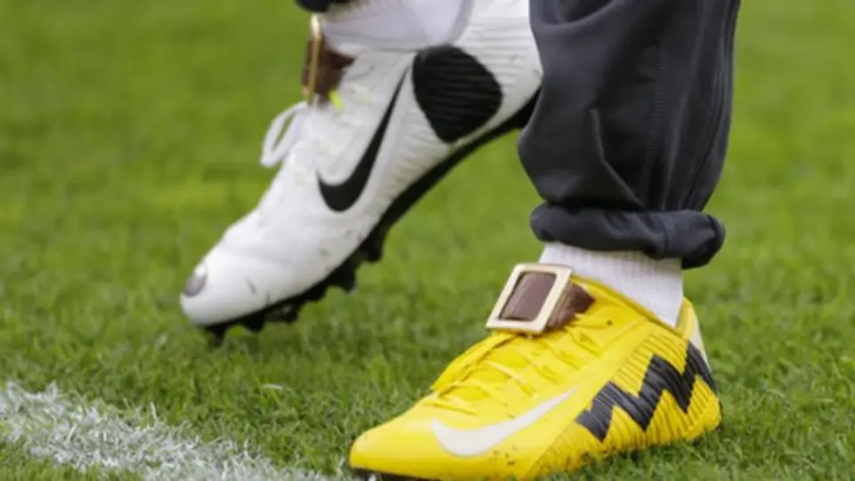Odell Beckham sorprende con zapatos de Snoopy