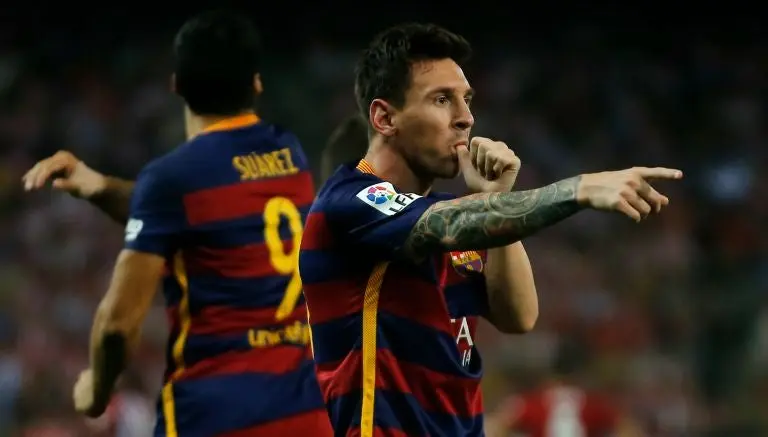Messi le dedica gol a su hijo Mateo