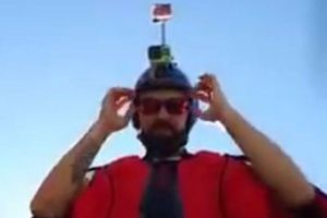 Paracaidista transmite su muerte a través de Facebook