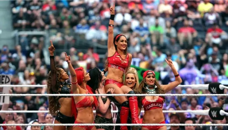 Brie Bella podría anunciar su retiro en Raw