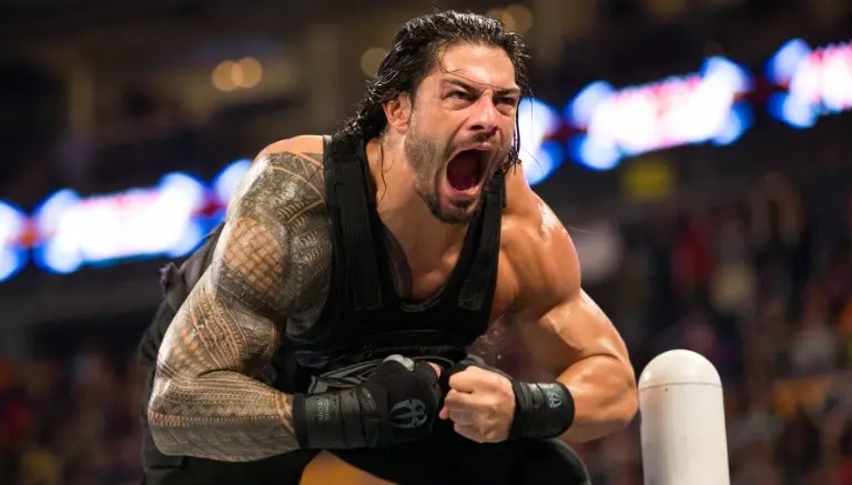Roman Reigns 'destroza' a Triple H de cara a Wrestlemania