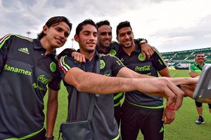 RÉCORD y Quaker te llevan a conocer a jugadores del Tri