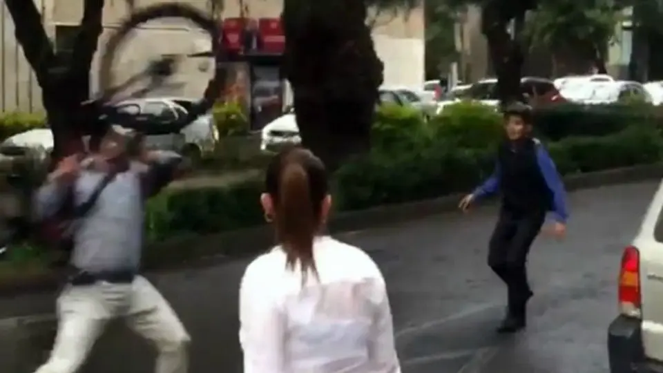 #LordDodge agrede a ciclista en la CDMX
