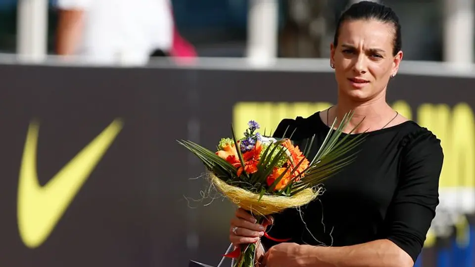 Isinbáyeva confirma que "el milagro no sucedió" y no irá a Río