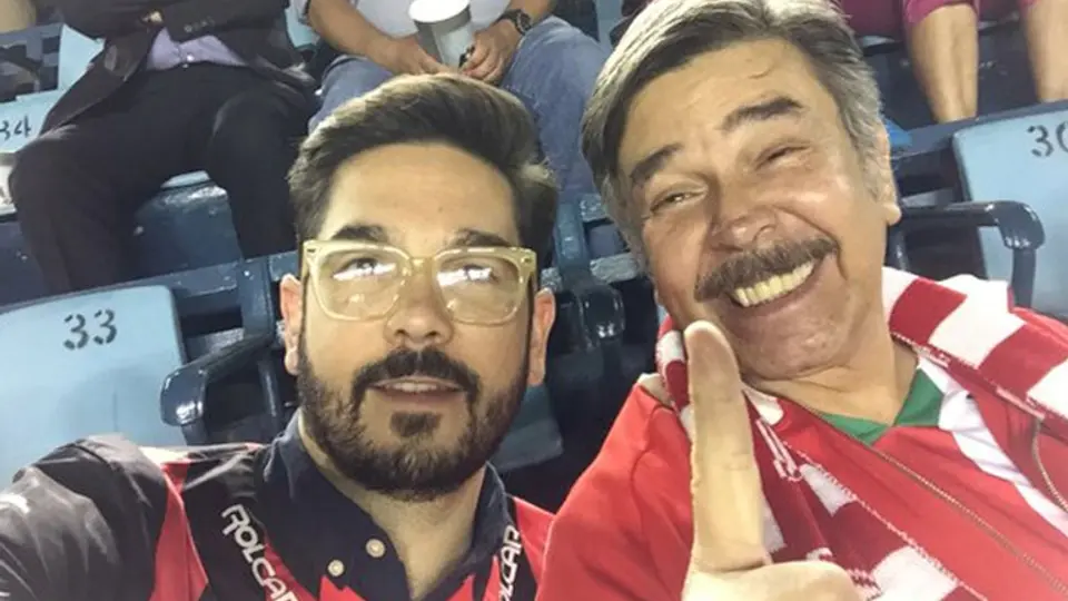 Golpean a Jorge Ortiz de Pinedo al salir del Azul