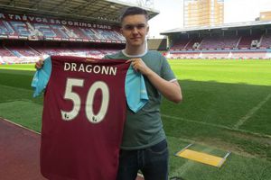 West Ham 'ficha' representante para eSports