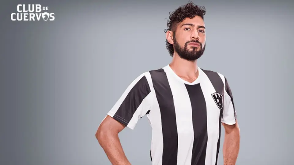Club de Cuervos demerita título de Chivas