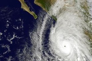 Transmisión en vivo del toque de Tierra del Huracán Patricia