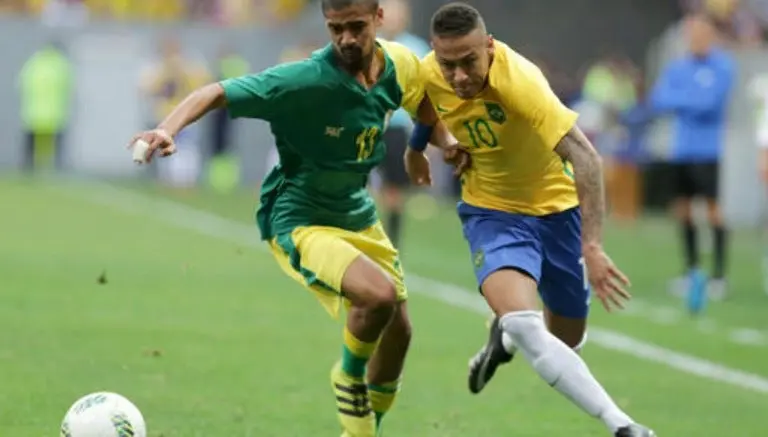 Neymar no está en forma, asegura preparador físico de Brasil