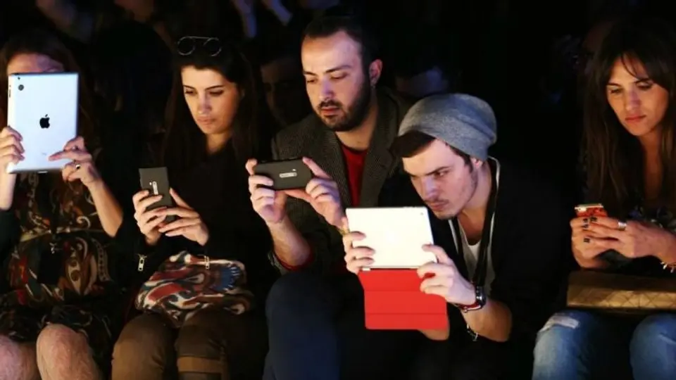 Doce millones de mexicanos viven del WiFi gratis
