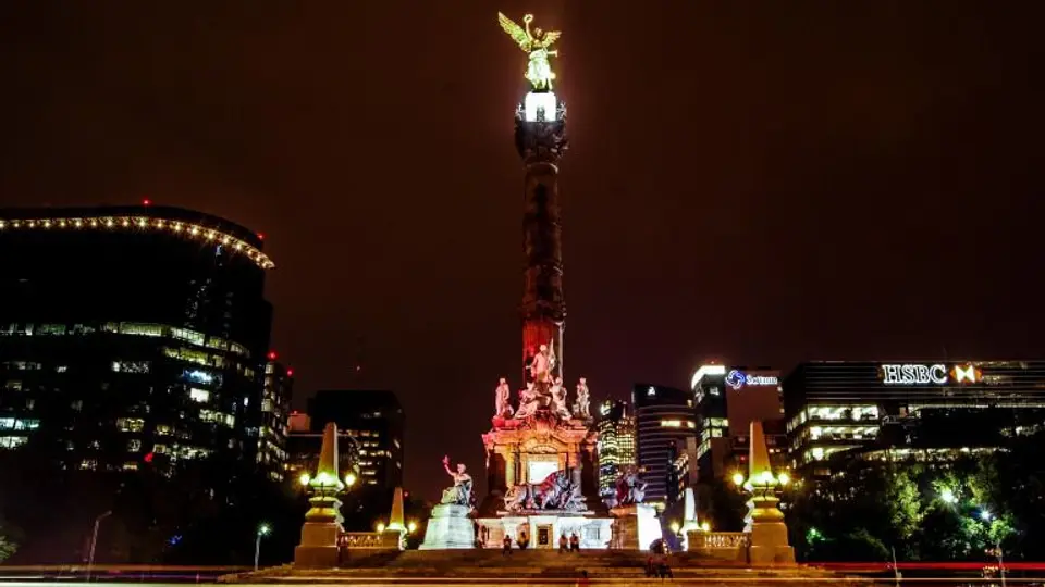 Sismo de 6.0 sacude a la Ciudad de México