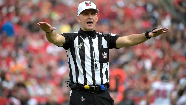 NFL designa cuatro oficiales 'novatos' para SB 50