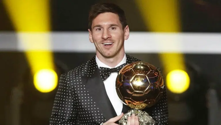 ¿Cuál es el traje más feo usado por Messi?