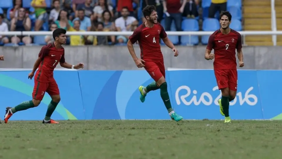 Portugal vence a Honduras y califica a Cuartos de Final