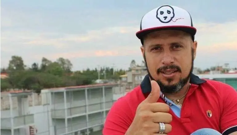 Bofo Bautista lanza su propia línea de ropa