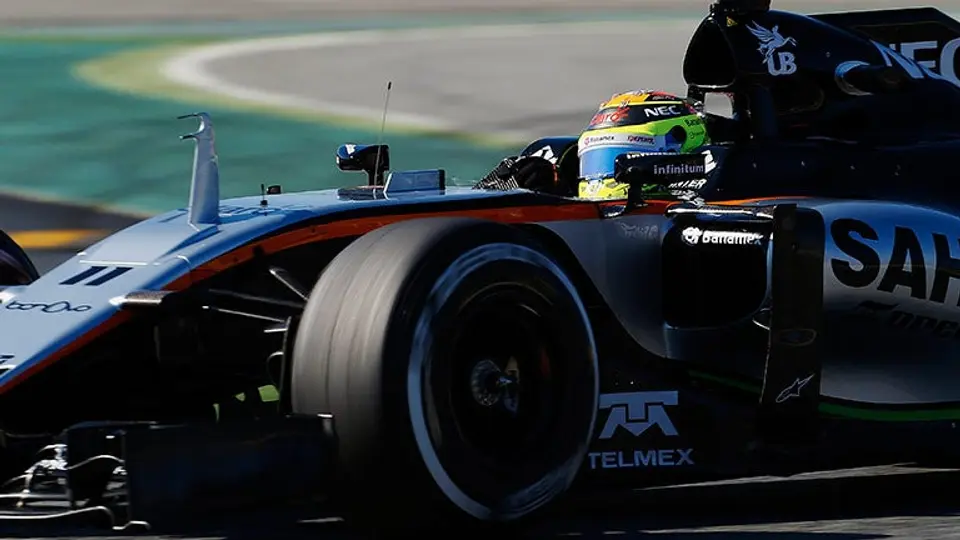 Checo y Guti, sin destacar en prácticas de F1