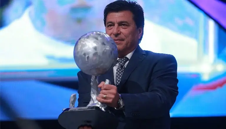 Daniel Passarella en su ingreso al Salón de la Fama | IMAGO7