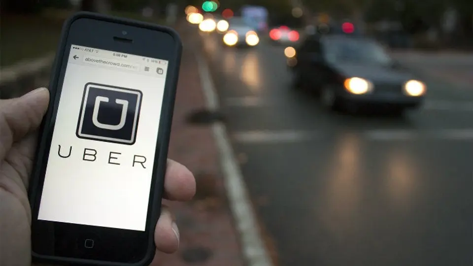 Uber regalará viajes por doble Hoy No Circula