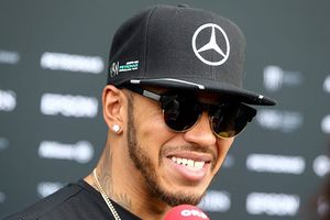 Sancionan a Lewis Hamilton para GP de China