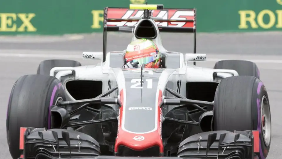 Pérez y Gutiérrez se quedan en Q2 del GP de Canadá