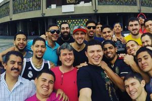 Tri de basquetbol visita la Basílica de Guadalupe